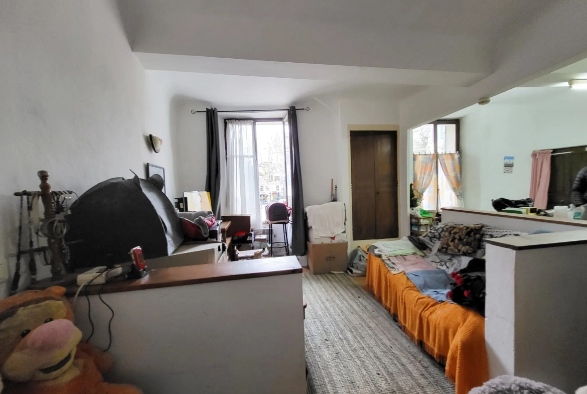 Studio à vendre à Flayosc, centre du village, excellent investissement locatif 