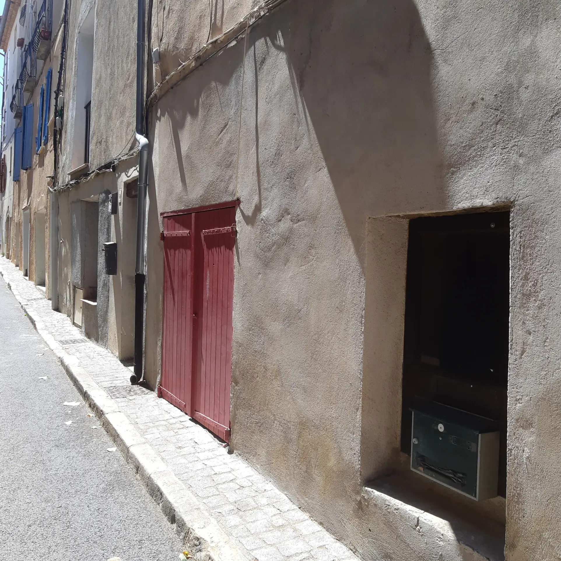 Studio à vendre à Flayosc, centre du village, excellent investissement locatif 