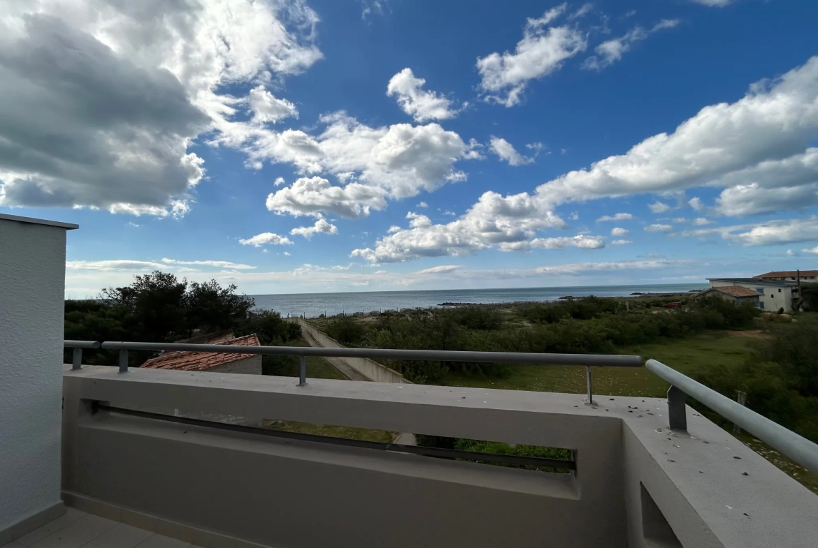 Appartement T2 bis avec terrasse et garage à Frontignan plage, vue mer 