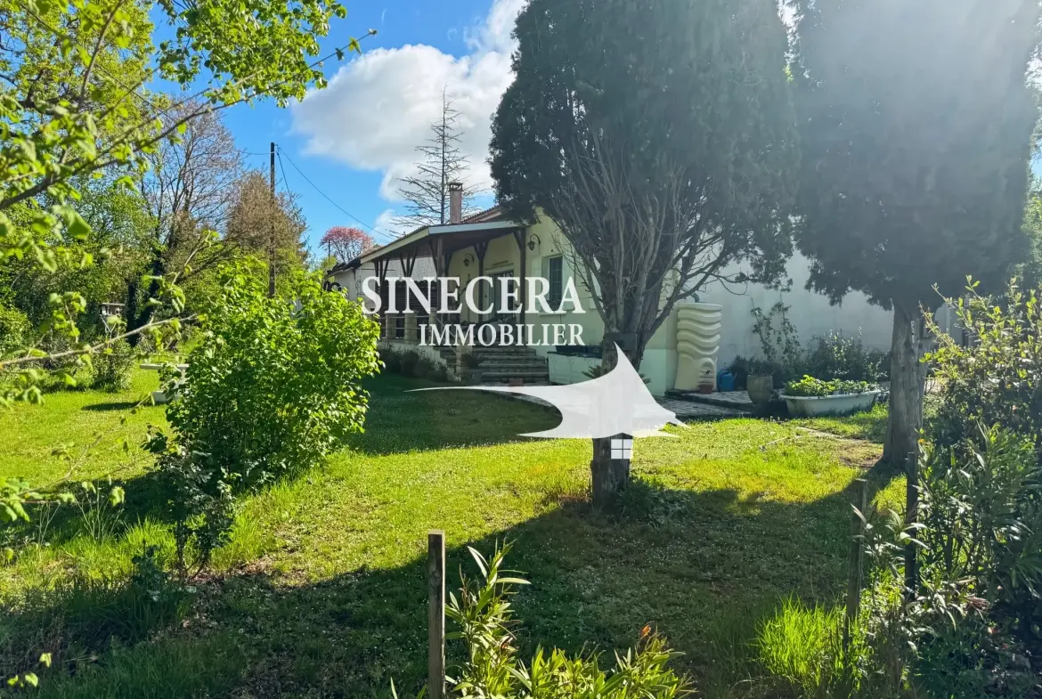 Maison 3 chambres avec piscine à Ribérac près du centre-ville 