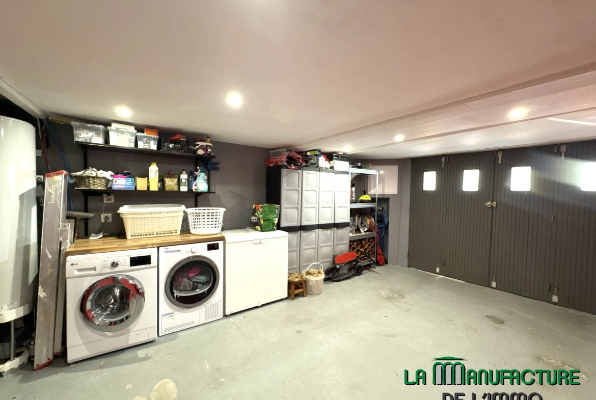 Maison de ville F5 avec terrasse et garage à Valfleury, proche Saint-Étienne 