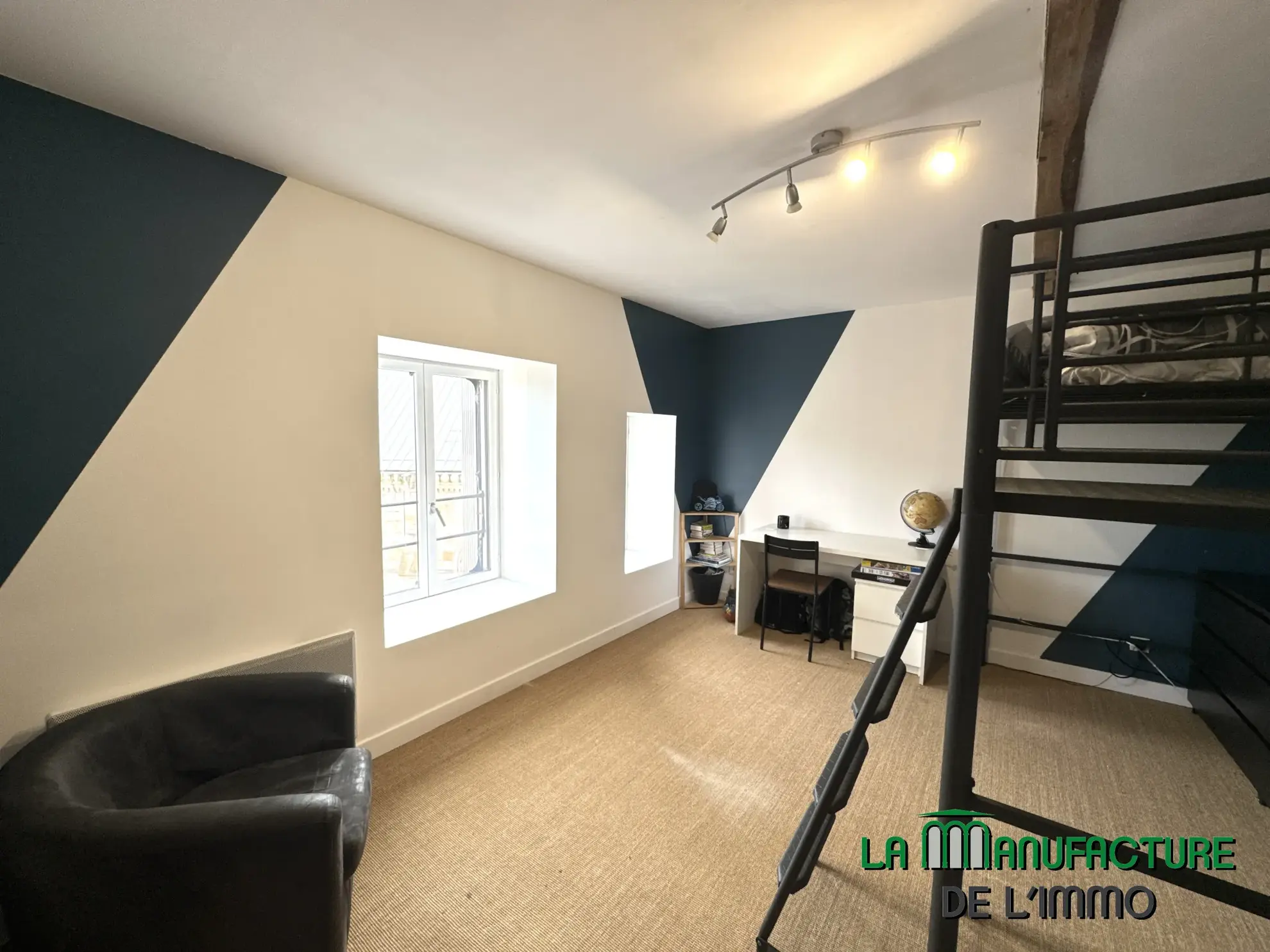 Maison de ville F5 avec terrasse et garage à Valfleury, proche Saint-Étienne 