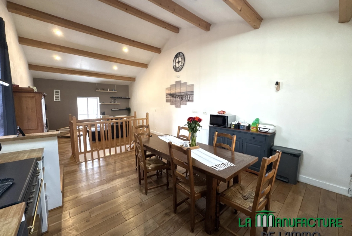 Maison de ville F5 avec terrasse et garage à Valfleury, proche Saint-Étienne 