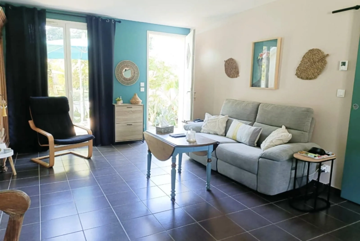 Maison de plain-pied à Artix, 3 chambres, jardin clôturé, secteur calme 