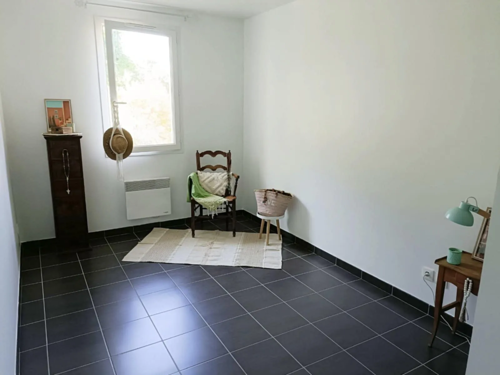 Maison de plain-pied à Artix, 3 chambres, jardin clôturé, secteur calme 