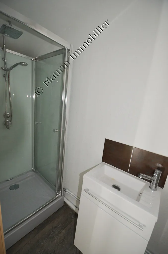 Appartement à Montpellier avec revenus locatifs et potentiel de réunification 