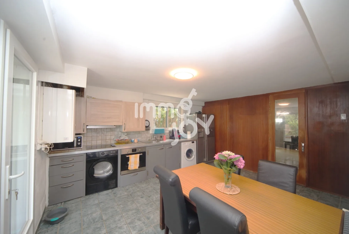 Maison de 162m² avec ascenseur et jardin à Muret - Idéal famille ou investisseur 