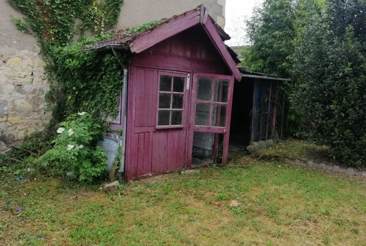 Maison à Nevers avec jardin, garage et 5 chambres – Vitale et proche commodités 