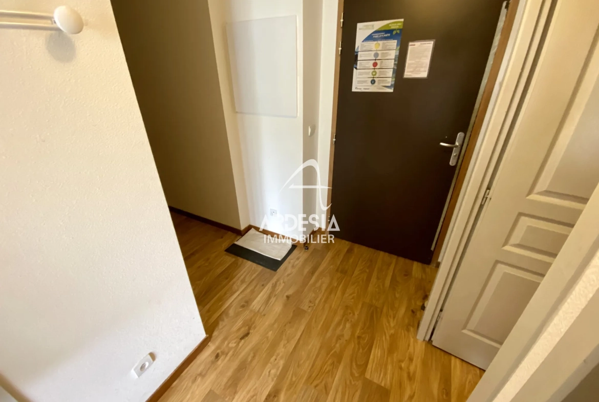 Appartement T2 cabine à vendre à Albiez Montrond, station de ski, vue sur Arves 