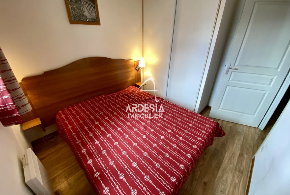 Appartement T2 cabine à vendre à Albiez Montrond, station de ski, vue sur Arves 