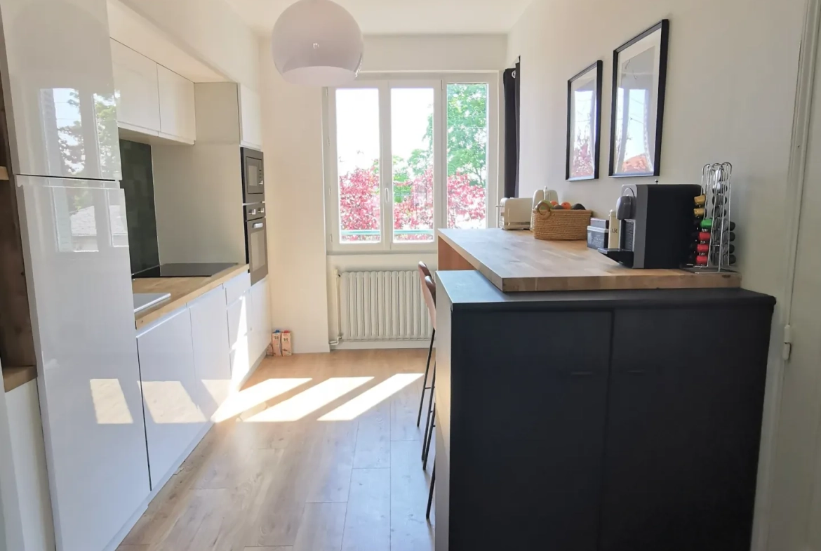 Appartement T3 à vendre de 70 m² à Clermont-Ferrand Vallière 