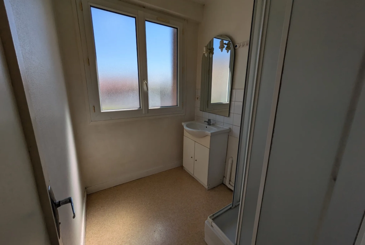 Appartement T3 à vendre de 70 m² à Clermont-Ferrand Vallière 