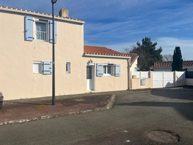 Maison familiale 4 chambres proche centre et plage à Saint Jean de Monts 