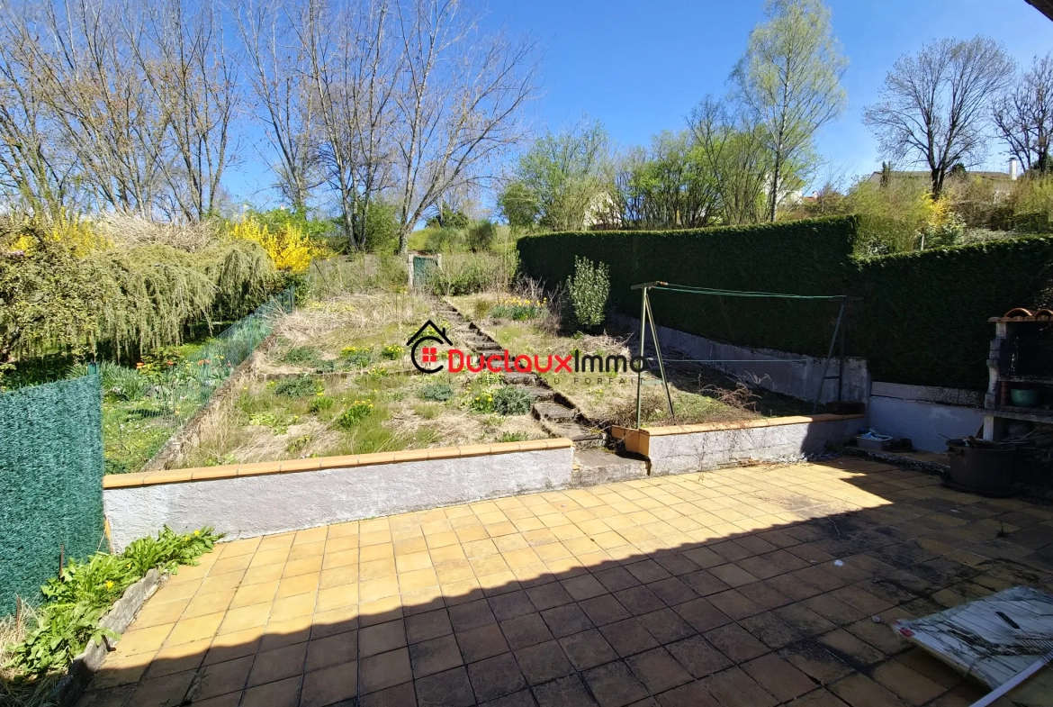 Maison 105 m² avec terrasse et jardin à Aurillac - Opportunité à saisir 