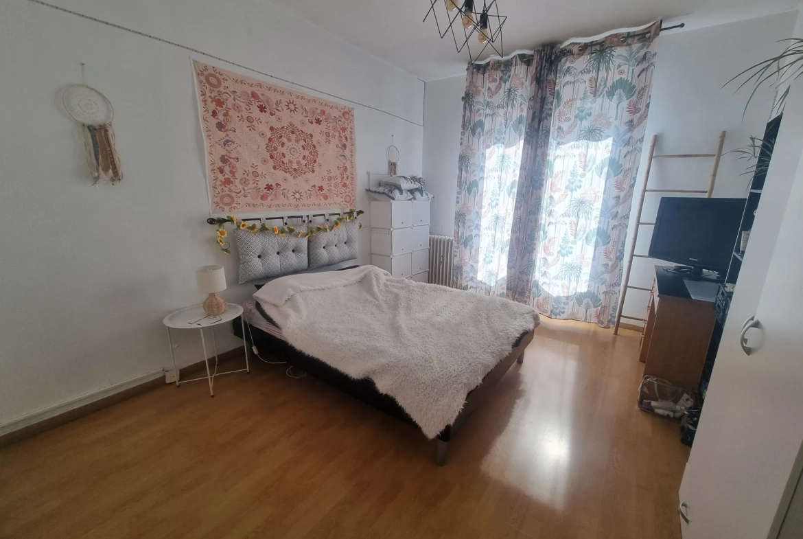 Maison familiale de 118 m² à vendre à Alençon 