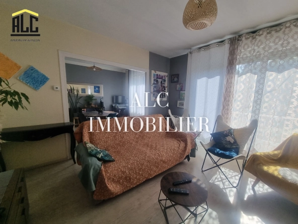 Maison familiale de 118 m² à Alençon avec 4 chambres et terrain de 309 m²