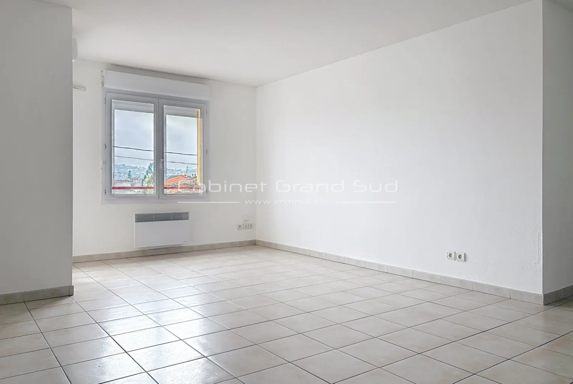 Appartement T3 avec balcon et parking à Albi - Proche centre-ville 