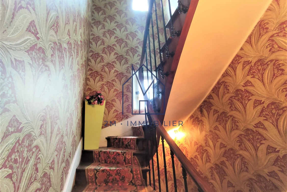 Maison typique du Tréport avec petit extérieur et balcon 