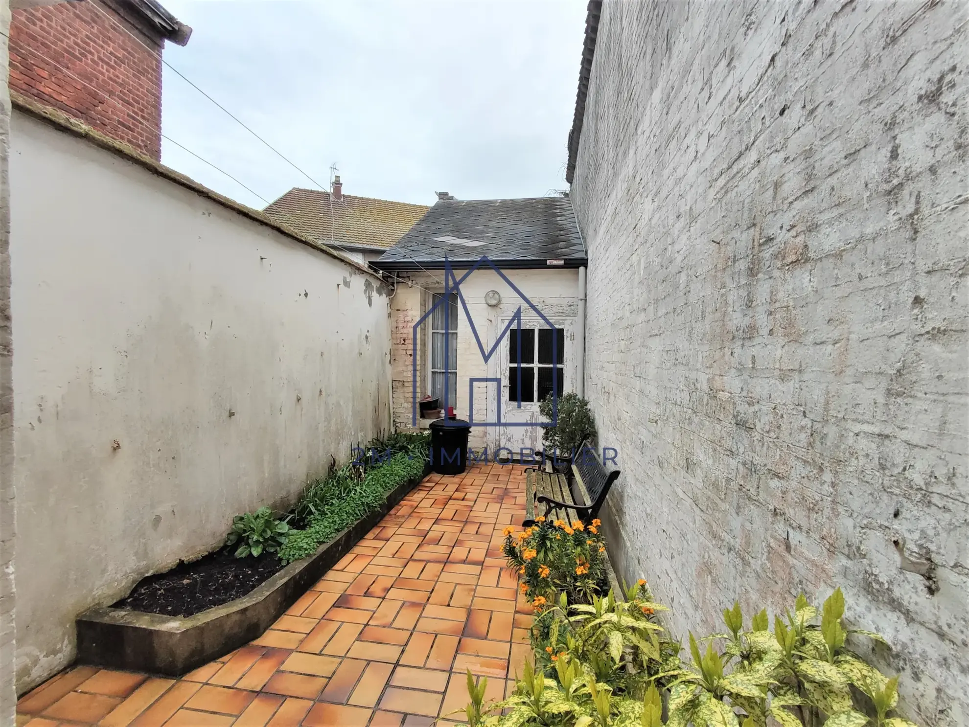 Maison typique du Tréport avec petit extérieur et balcon 