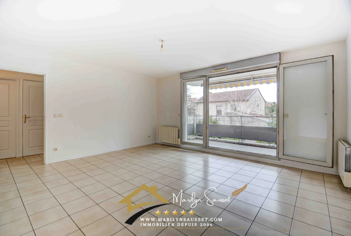 Bel appartement T4 avec terrasse et garage à Villeurbanne - Résidence récente 