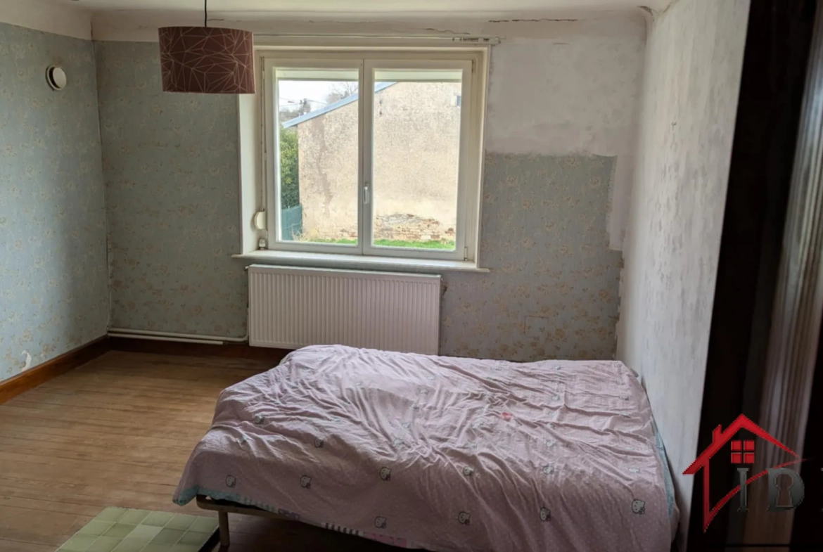 Maison à rénover de 133 m² avec grand terrain à Passavant la Rochère 
