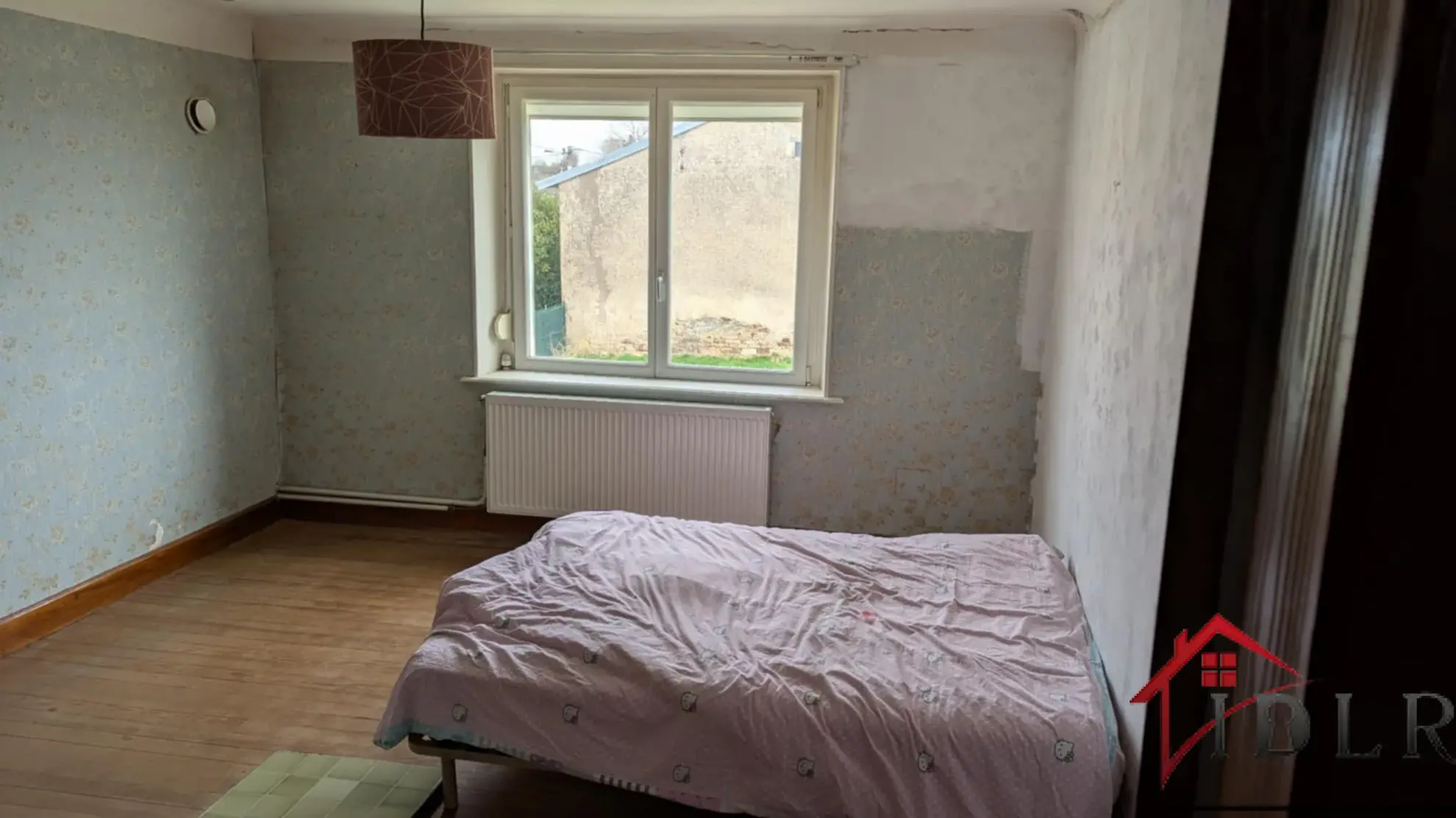 Maison à rénover de 133 m² avec grand terrain à Passavant la Rochère 