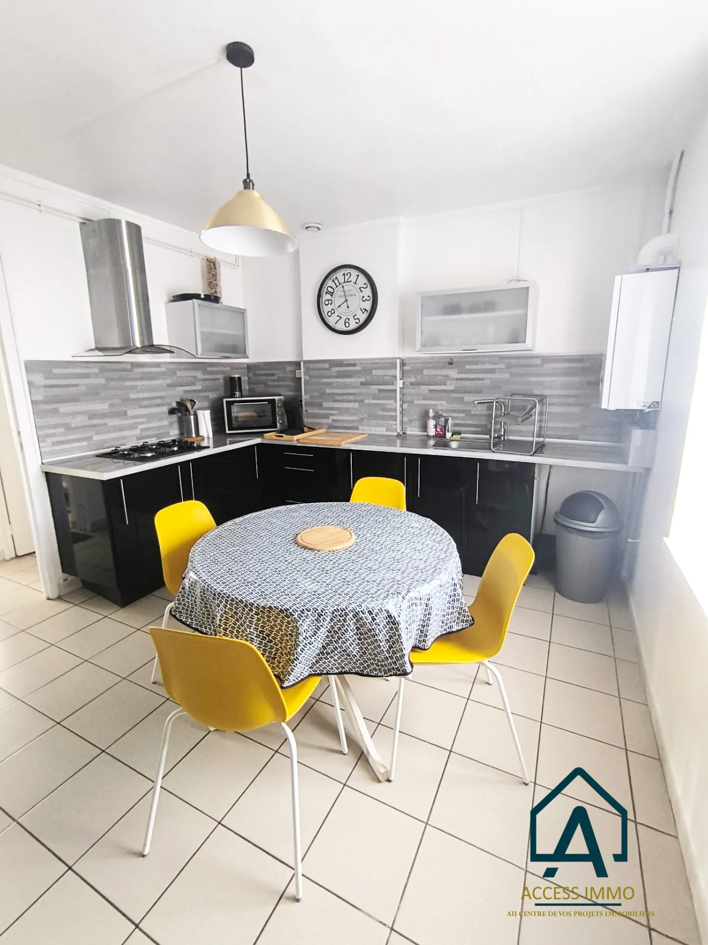 Maison semi-individuelle de 81 m² à Hautmont, idéale investissement ou résidence 