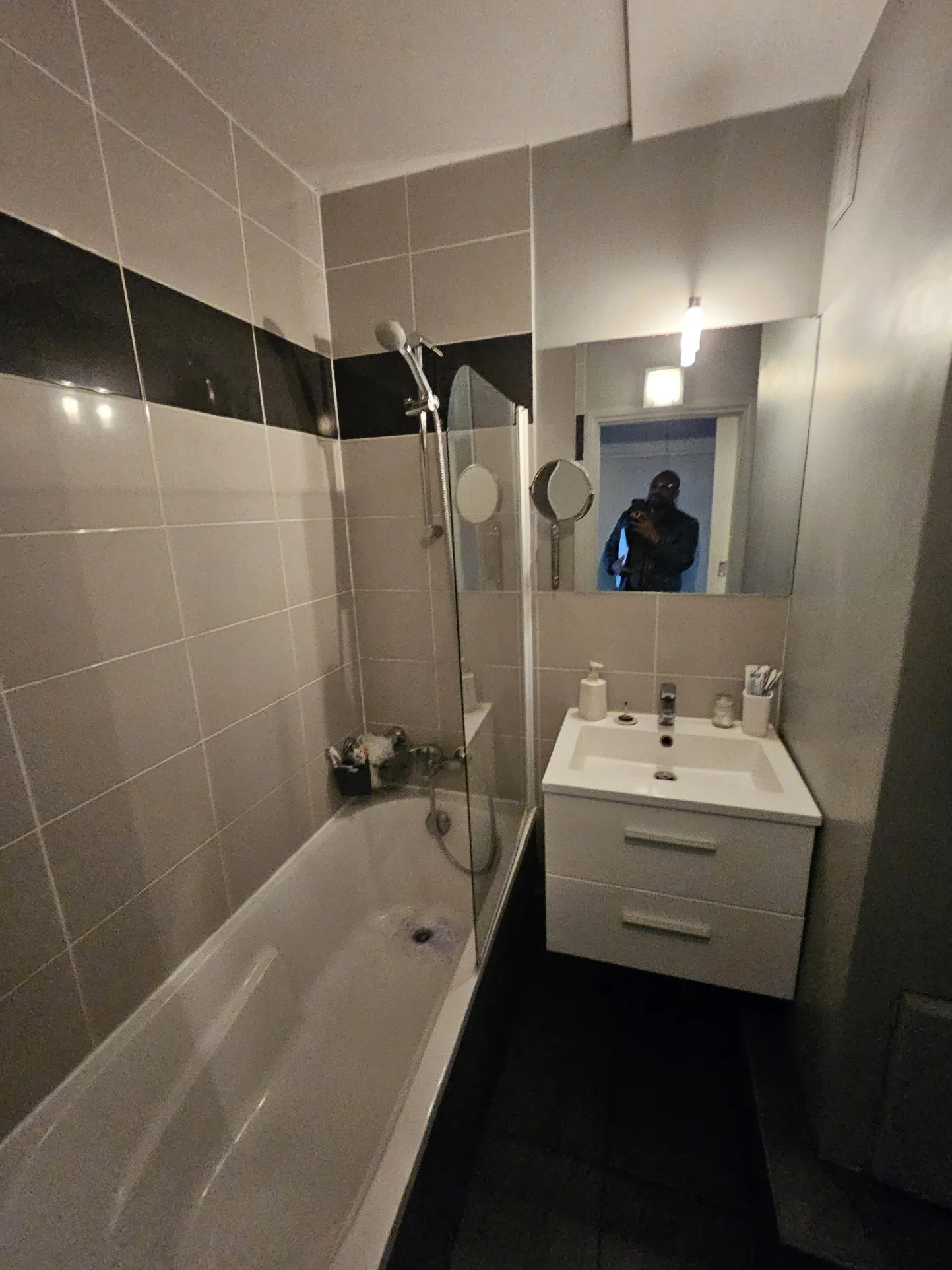 Appartement 4 pièces à Trappes, 70 m² avec balcon et parking en centre-ville 