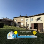 Charmante maison de village à Chonas L'Amballan avec grands espaces et potentiel d'investissement