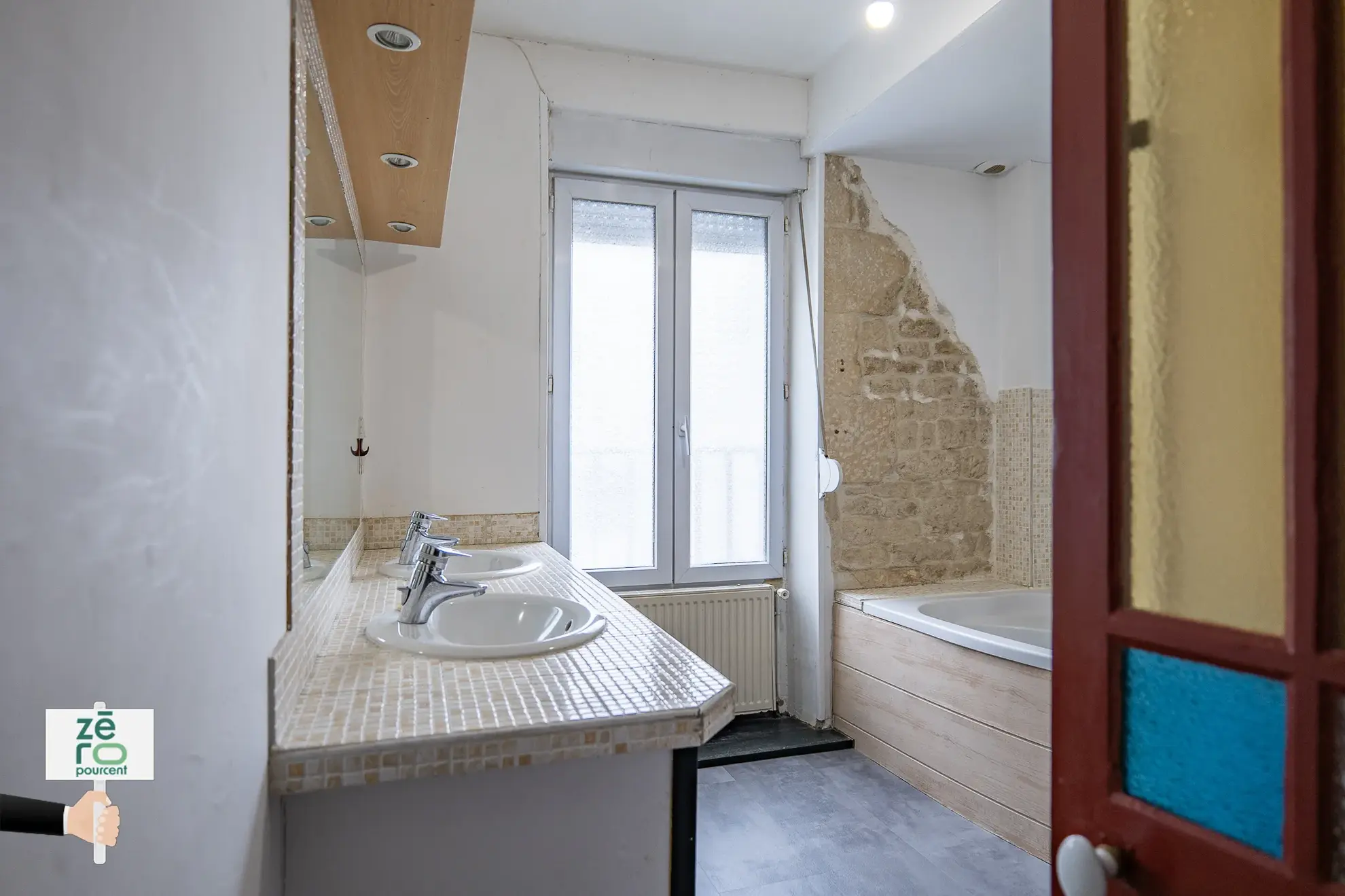 À vendre ensemble immobilier mixte à Luçon - Local commercial et appartement duplex 