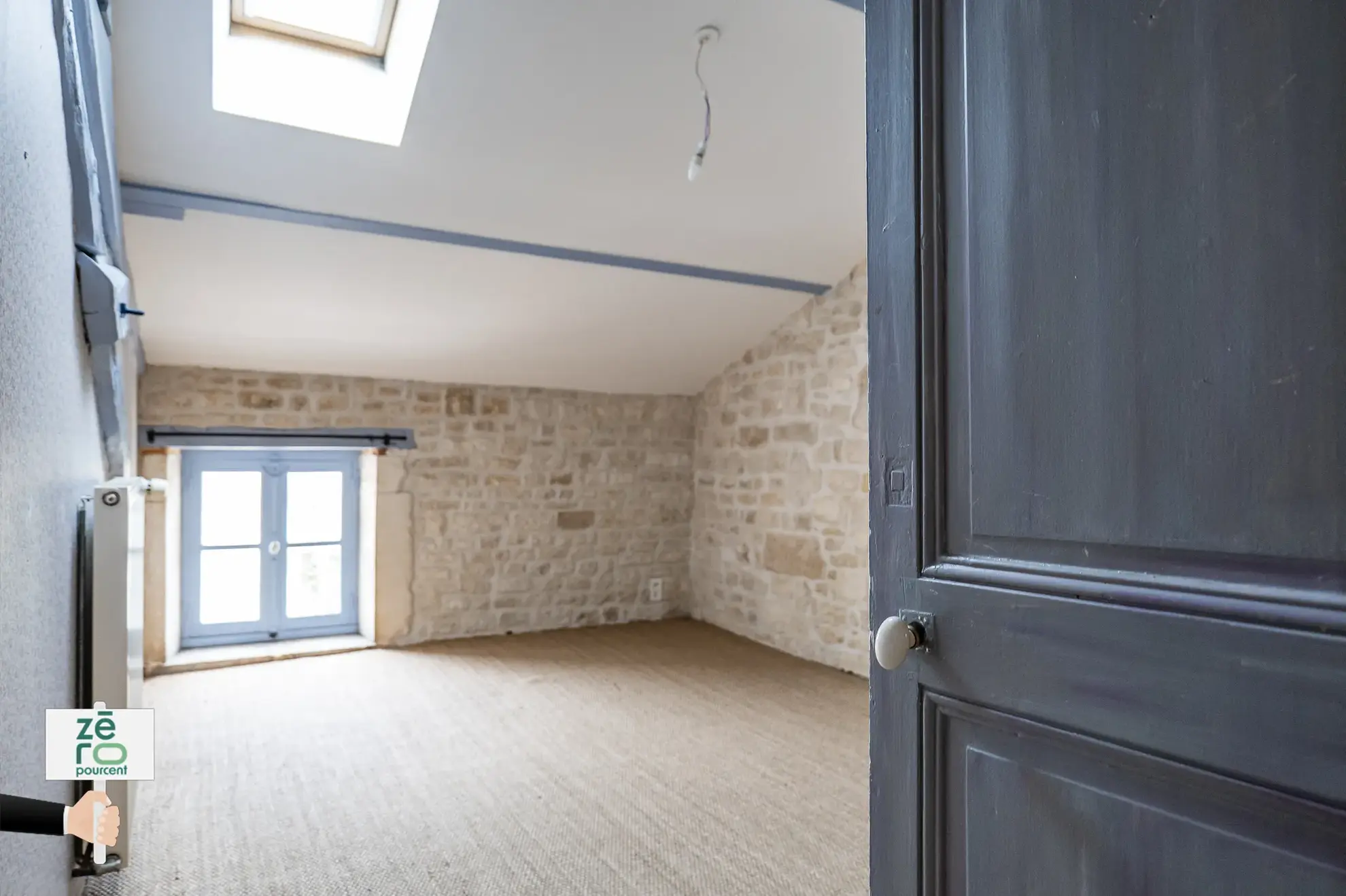 À vendre ensemble immobilier mixte à Luçon - Local commercial et appartement duplex 