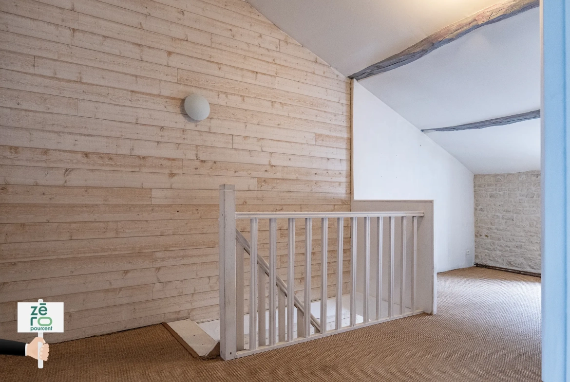 À vendre ensemble immobilier mixte à Luçon - Local commercial et appartement duplex 