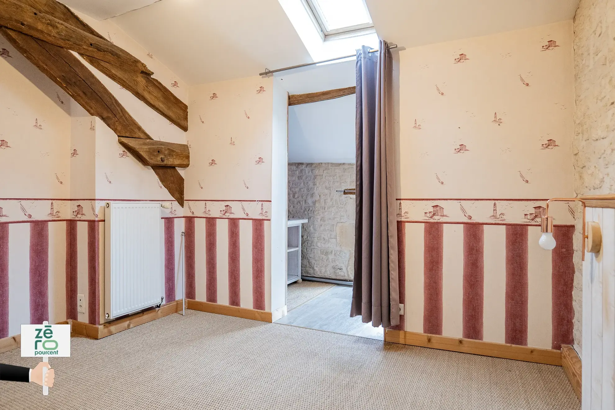 À vendre ensemble immobilier mixte à Luçon - Local commercial et appartement duplex 
