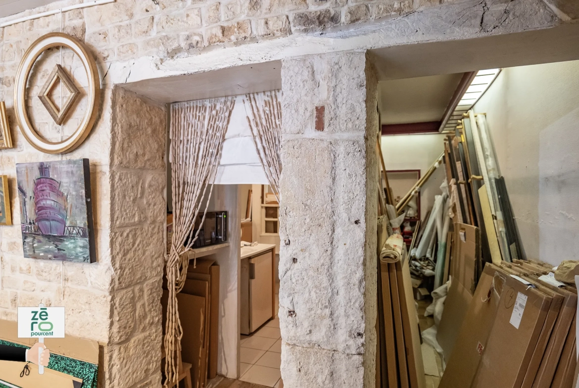 À vendre ensemble immobilier mixte à Luçon - Local commercial et appartement duplex 