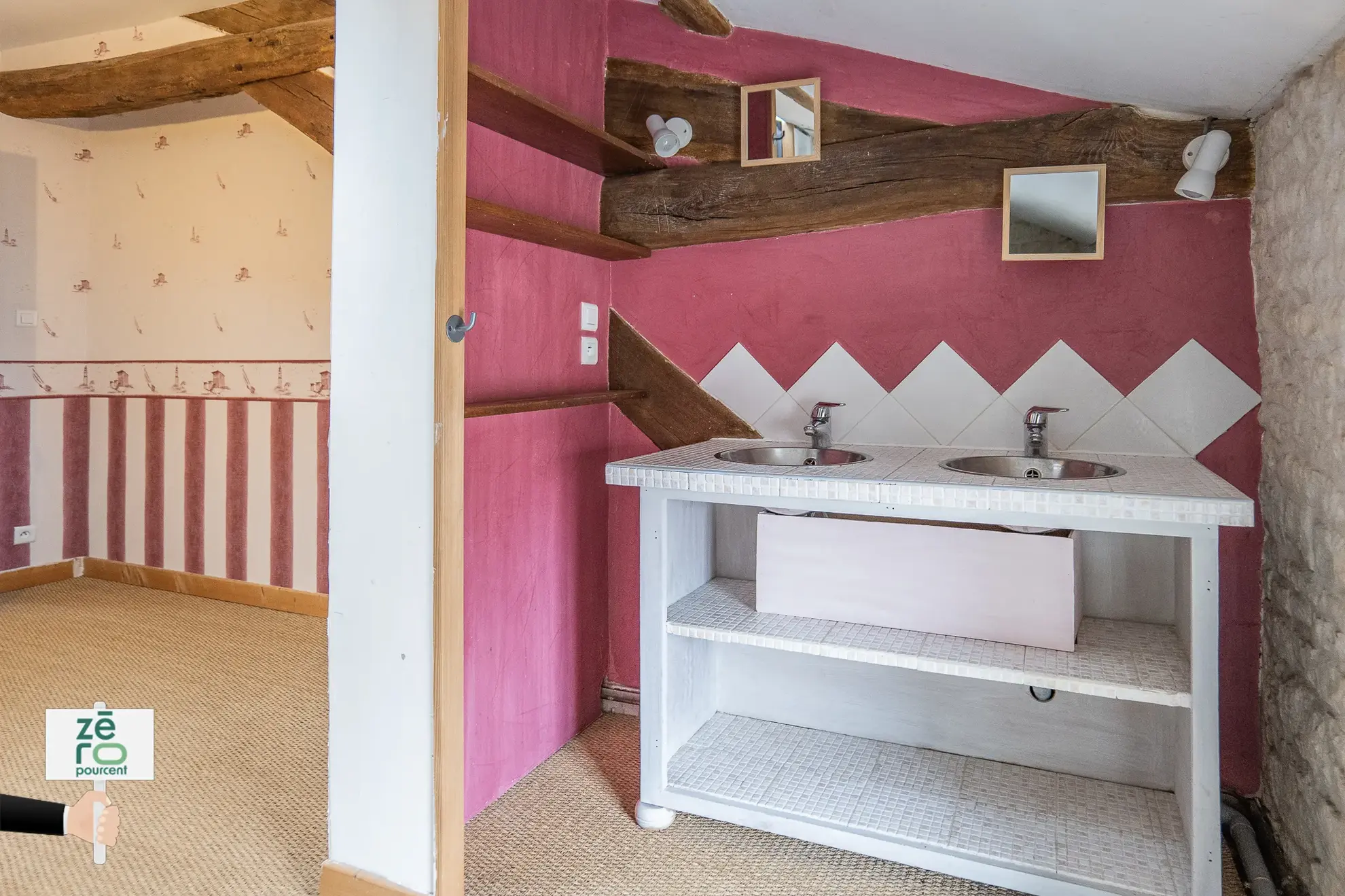 À vendre ensemble immobilier mixte à Luçon - Local commercial et appartement duplex 