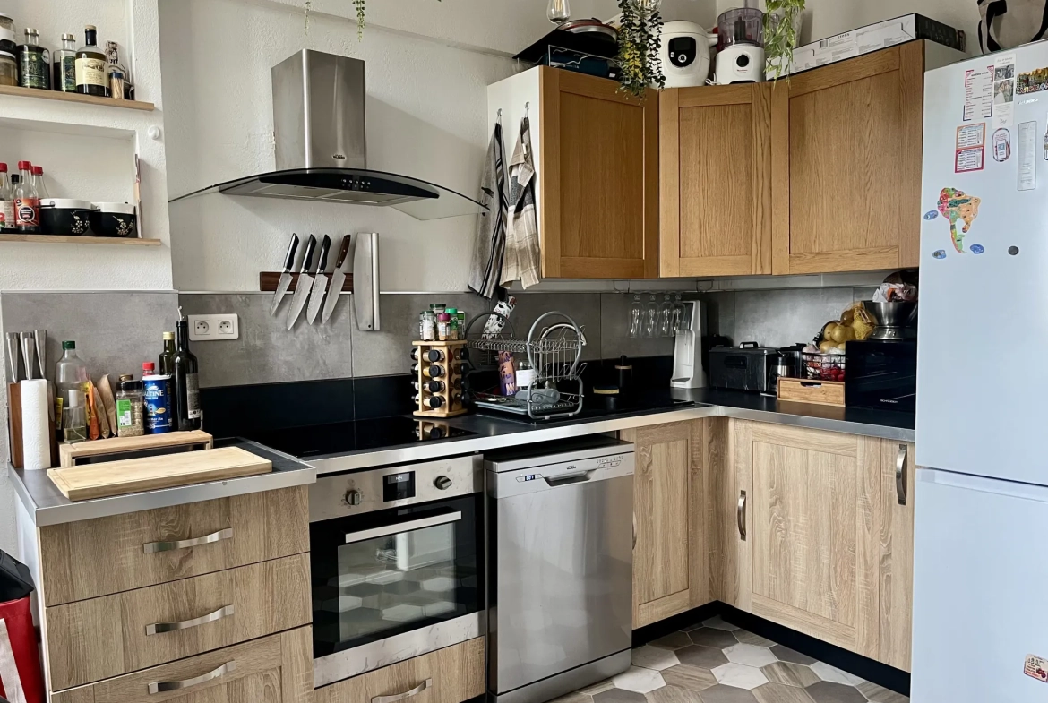 Appartement duplex lumineux de 3 pièces à Vidauban 