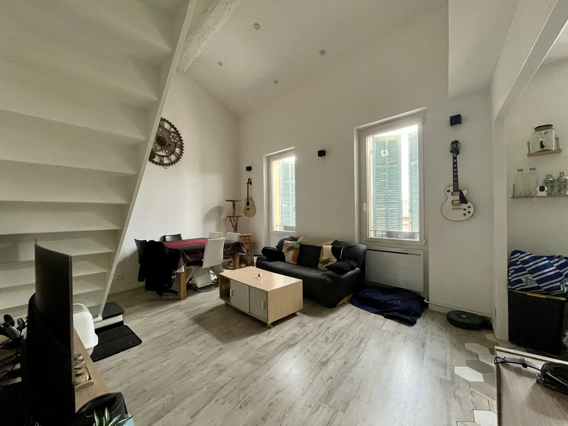 Appartement duplex lumineux de 3 pièces à Vidauban 