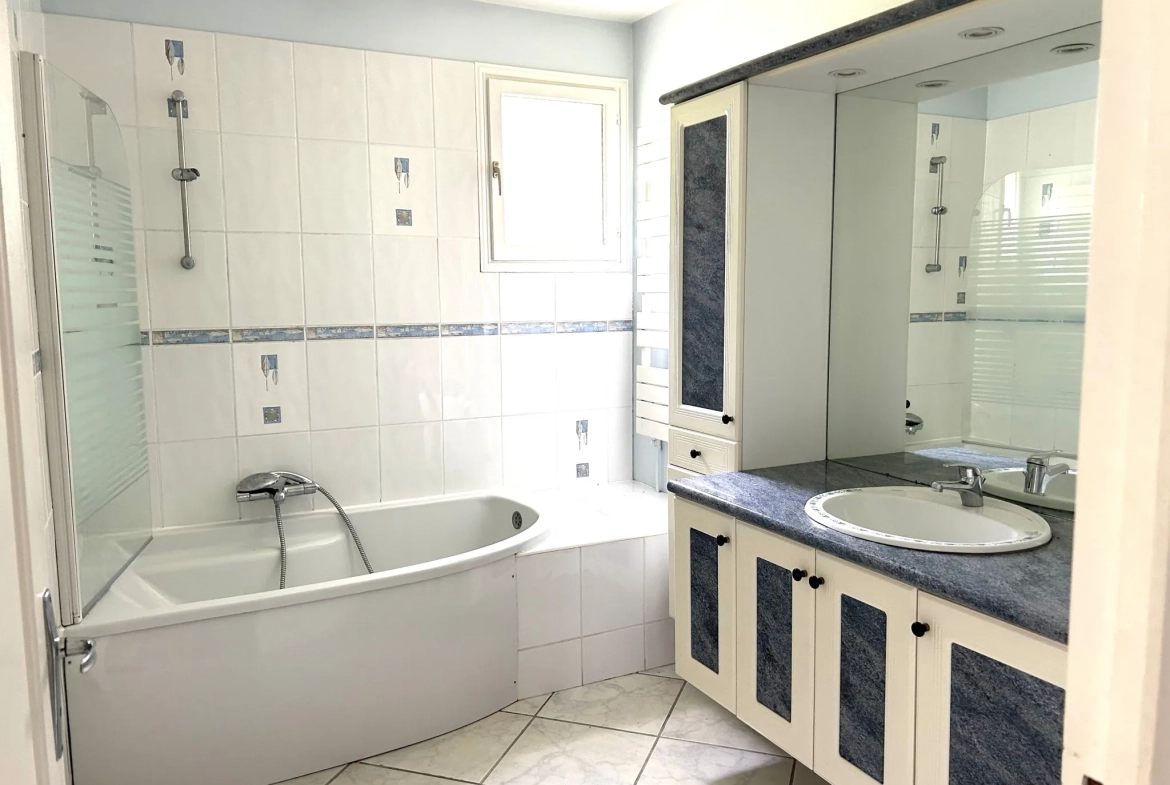 Maison à vendre à Premery avec vue imprenable, grand terrain et aucun travaux à prévoir 