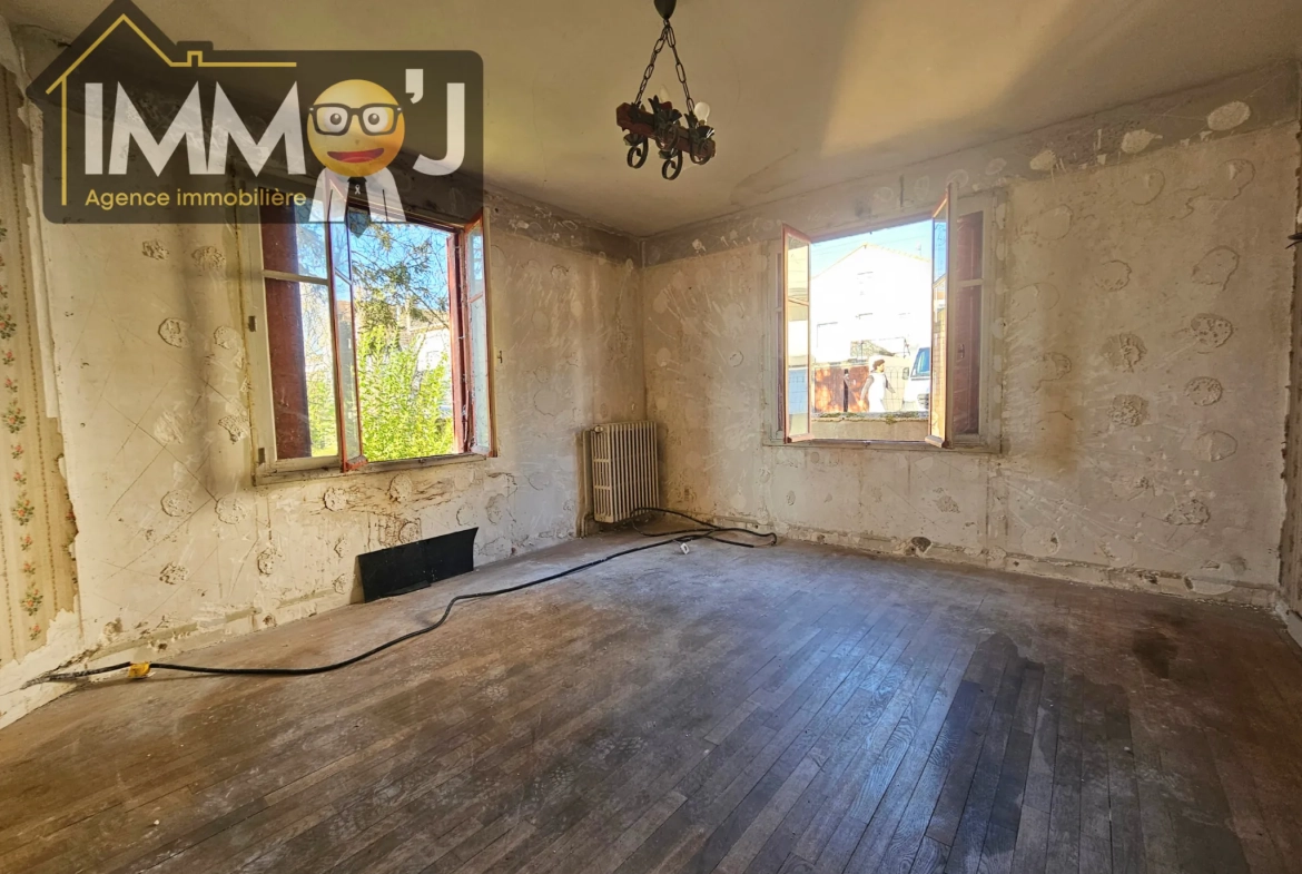 Immeuble à Neuves-Maisons avec 8 pièces, jardin, garage et potentiel d’aménagement 