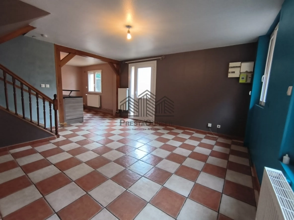 Charmante maison de 84 m² à vendre à Oissel, proche des quais de Seine