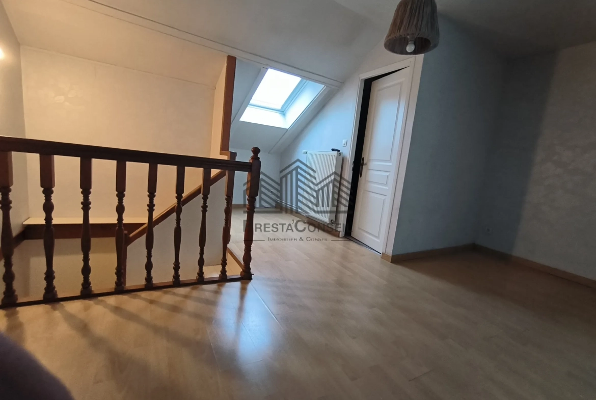 Charmante maison de 84 m² à vendre à Oissel, proche des quais de Seine 