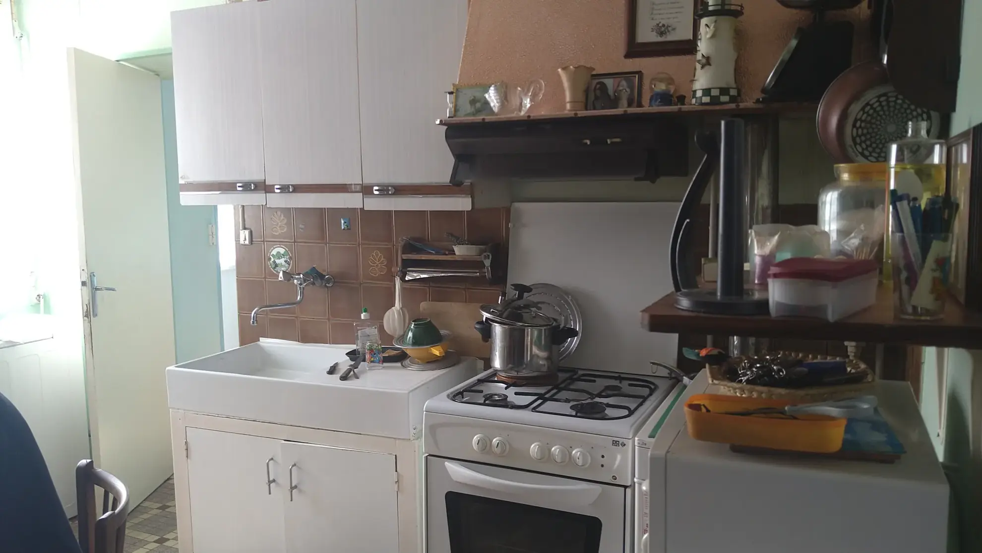 Maison de 50 m² à Ravigny avec garage et terrain clos 