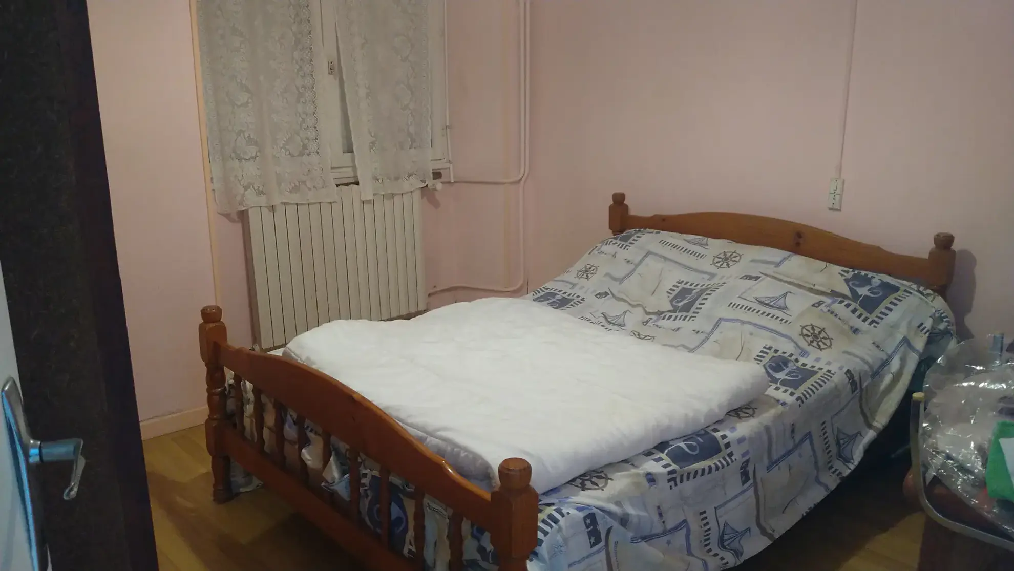 Maison de 50 m² à Ravigny avec garage et terrain clos 