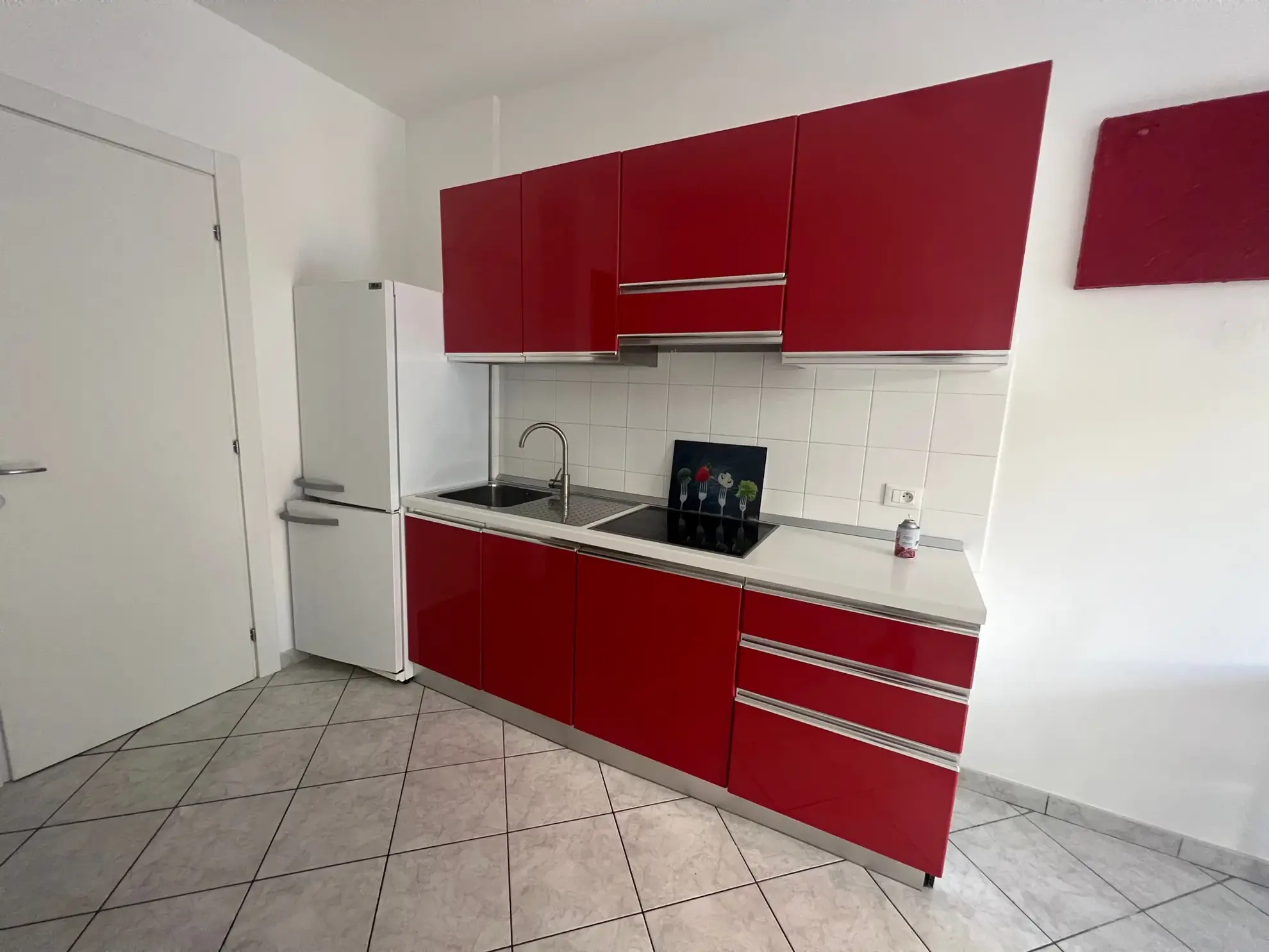 Studio à vendre à Menton avec terrasse et parking privé - Cours du Centenaire 