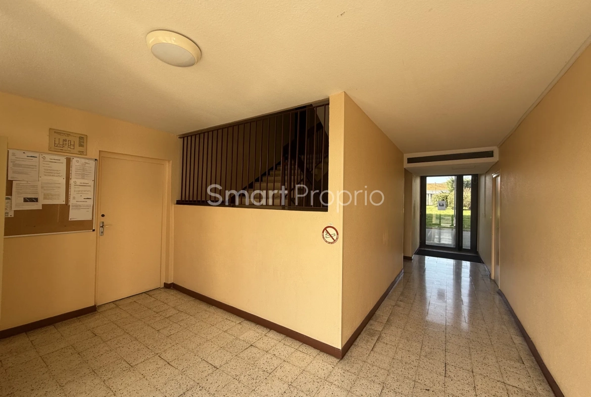 Appartement T4 à rénover à Carbon Blanc avec cave et parking 