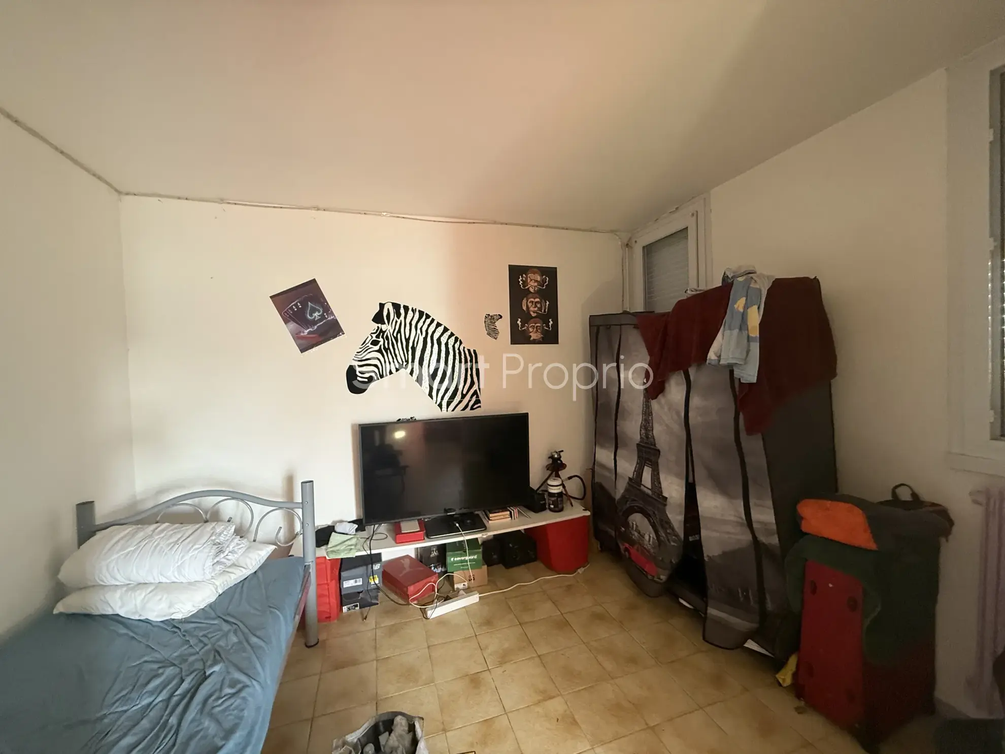 Appartement T4 à rénover à Carbon Blanc avec cave et parking 