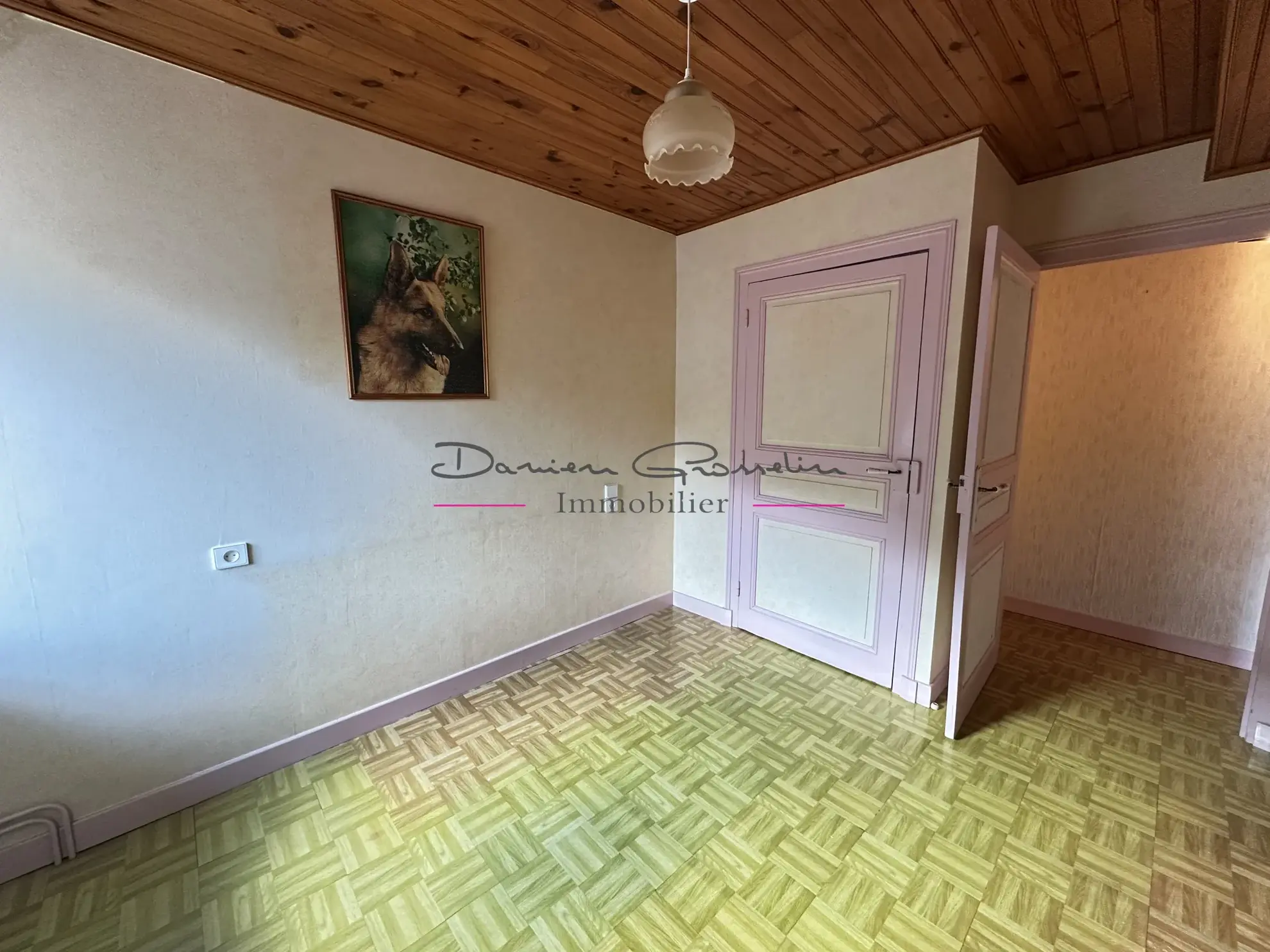 Maison de village avec jardin, garage et véranda à Sainte Colombe sur Gand 
