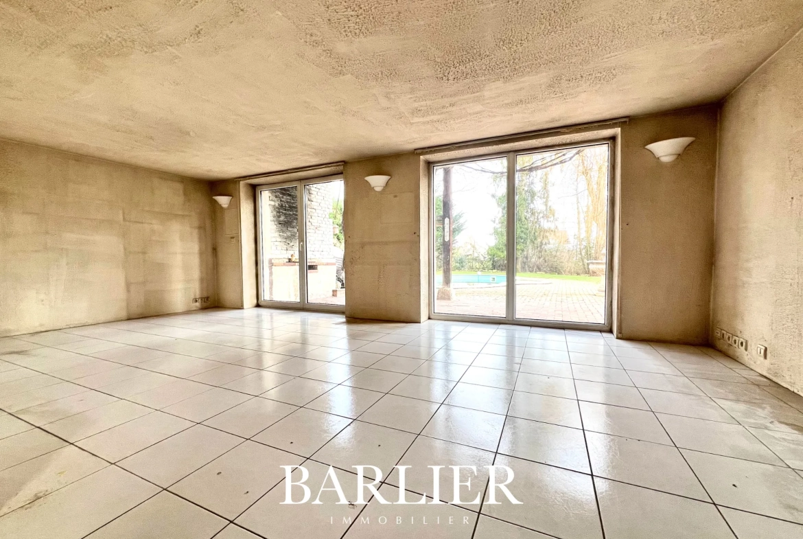 Appartement à vendre à Obenheim - Potentiel de rénovation avec terrasse et parking 