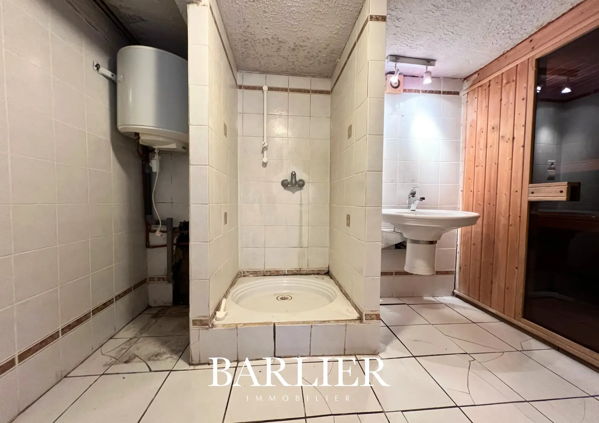 Appartement à vendre à Obenheim - Potentiel de rénovation avec terrasse et parking 