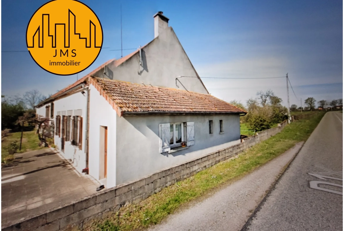 Longère à vendre avec grand potentiel sur 1,1 hectare proche Saint Pourçain et Bransat 